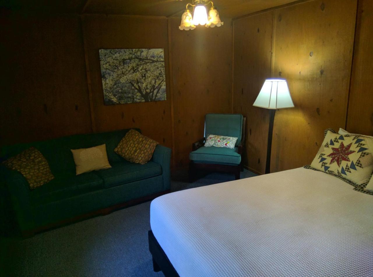 The Sugar Creek Retreat Bed & Breakfast Garfield Eksteriør bilde